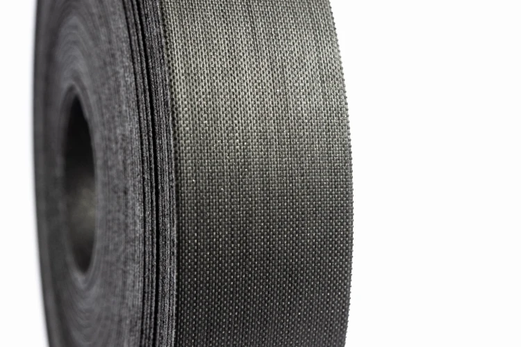 PROMASTOP-W 18 mb – opaska ogniochronna pęczniejąca do zabezpieczania rur EI30–EI120